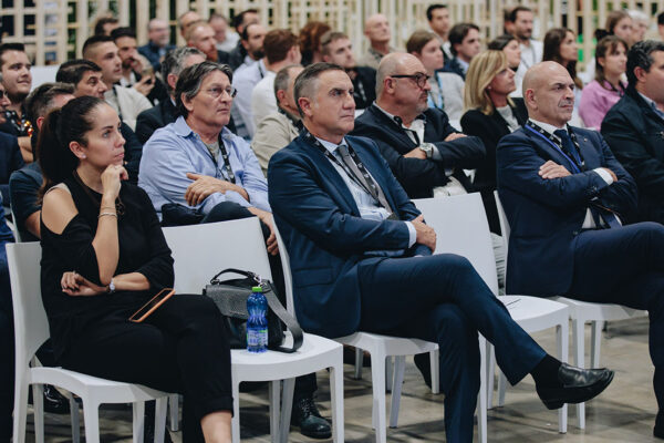 futura-conferenza-5 futura-conferenza-5